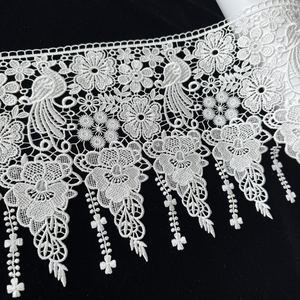 Ribete de Encaje Bordado con Diseño de Flores y Aves, Soluble en Agua, de Poliéster, A002-0069, al por Mayor - Product Image 1