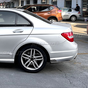 ชุดแต่งรอบคันสำหรับ Mercedes Benz C-Class W204 AMG Line ปี 2008-2014 สปอยเลอร์กันชนหลัง ลิปสปลิตเตอร์ ฝาครอบดิฟฟิวเซอร์หลัง อุปกรณ์ตกแต่งรถยนต์ - Product Image 4