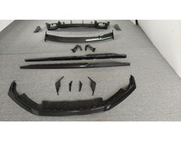 Kit carrosserie complet de haute qualité pour Audi R8, style GT CAP amélioré, en fibre de carbone polie, avec lèvres avant/arrière et jupes latérales en forme de bec de canard.