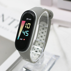 Reloj Infantil 2024, Nuevo Reloj de Pulsera Digital LED, Reloj Deportivo para Niños y Niñas, Electrónico, con Fecha, Resistente al Agua - Product Image 4