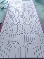 Panneau acoustique à motif géométrique absorbant le son, panneaux muraux acoustiques 3D en MDF PET pour salle de conférence