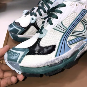 Chaussures de sport tendance style basketball, chaussures de marche décontractées et élégantes pour l'extérieur, marque personnalisée de luxe - Product Image 5