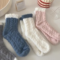 Offre Spéciale Chaussettes chaudes en molleton pour femmes Chaussettes anti-odeurs respirantes et confortables Chaussettes d'hiver pour femmes de haute qualité