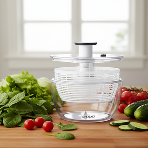 Escurridor de ensalada Oxo Good Grips de 3 cuartos de galón, de plástico, con tapa y cesta para verduras y vegetales frescos - Product Image 3