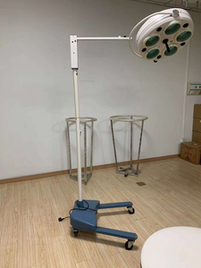 <span class=keywords><strong>Lampe</strong></span> d'opération vétérinaire électrique portable - <span class=keywords><strong>Lampe</strong></span> halogène à 5 trous pour clinique vétérinaire et hôpital pour animaux de compagnie - Product Image 6