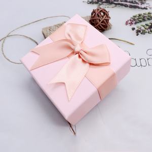 صندوق مجوهرات بالجملة مع القوس والإسفنج خاتم قلادة أقراط من الورق المقوى صندوق هدايا مجوهرات صندوق تغليف شعار مخصص - Product Image 6