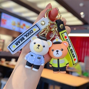 Llavero de goma de PVC suave 3D con diseño de oso personalizado, accesorio para bolso o coche - Product Image 2