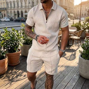 Survêtement chemise courte de haute qualité disponible avec votre logo personnalisé et votre impression personnalisée - Product Image 3