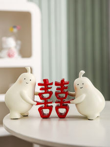 Ornement en résine époxy sculpté, style art populaire, en forme de poire, idéal pour la Saint-Valentin et le Festival Qixi, parfait pour les déclarations d'amour et les propositions de mariage - Product Image 5