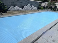 Cubierta Automática para Piscina de Plástico Duro con Control Remoto
