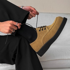 Chaussures en cuir décontractées à bout rond pour hommes, style business casual, à lacets, montantes, à semelle épaisse, tendance rétro, chaussures de travail, vente en gros sur mesure - Product Image 3