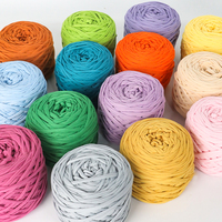 Süper Kalın Polyester Tişört İpliği Kalın Kumaş Şeridi DIY Tığ İşi Çanta El Örgüsü Battaniye Halı Ev Dekor Aksesuarları için