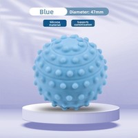 Balle de massage en silicone à picots pour rééducation des mains des personnes âgées, entraîneur de force de préhension, diamètre 4,7 pouces