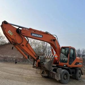 Gran Descuento en Excavadora Hidráulica de Ruedas Doosan DH210W-7 de Segunda Mano con Motor de Engranajes - Capacidad del Cucharón de 1.2 m, Potencia de 110 kW - Product Image 4