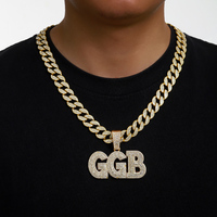 Pendentif personnalisé 2026 en forme de baguette avec nom, collier en alliage de zinc serti de lettres, bijoux hip-hop bling-bling pour femmes et hommes
