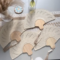 Élégantes décorations de mariage bohèmes vintage, éventails en paille tissés avec manche en bois personnalisés, souvenirs uniques pour demoiselles d'honneur, nouveauté
