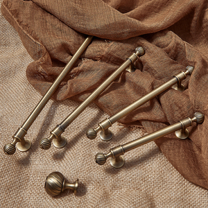 Armadio in ottone antico con manopole per cassettiere e manopole per cassettiere impugnatura manici per mobili - Product Image 2