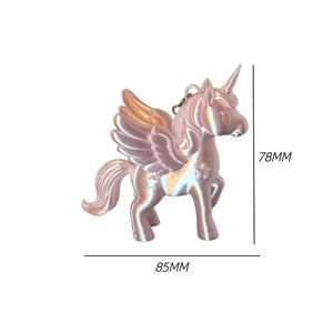 Nouveaux porte-clés licorne, jolis charms de sac pour filles, texture en PLA imprimé en 3D, cadeaux pour mariage, cadeaux pour la mariée et les demoiselles d'honneur - Product Image 2