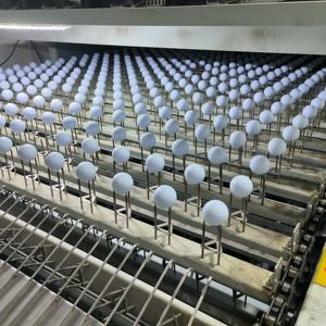 Bola Golf Surlyn Berkualitas Tinggi Kemasan Kotak Khusus Jarak Jauh <span class=keywords><strong>2</strong></span> <span class=keywords><strong>3</strong></span> 4 Lapisan Bola Golf Tour - Product Image 5