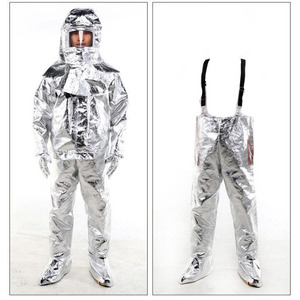 Traje Ignífugo Aluminizado Resistente al Calor de 1000 Grados <span class=keywords><strong>para</strong></span> <span class=keywords><strong>Bomberos</strong></span>, Clasificación HRC 1, Estilo Dividido - Product Image 3