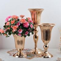Vase à fleurs haut de gamme en fer, style moderne et simple, pour centres de table de mariage, décorations de table, finition électro-plaquée or/argent