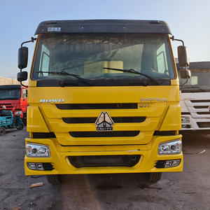 <span class=keywords><strong>Prix</strong></span> de gros Camions bennes Sinotruk Howo 6x4 Capacité 30 tonnes pour l'exploitation minière <span class=keywords><strong>du</strong></span> charbon <span class=keywords><strong>sur</strong></span> longue distance - Product Image 1