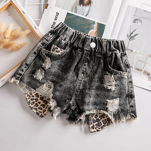 Shorts en jean gris foncé et bleu pour filles, style été 2020, du tout-petit au jeune fille, avec imprimé guépard et effet usé, pour tailles 2-9 ans - Product Image 4