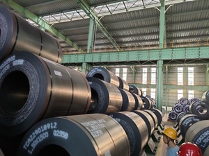 แผ่นเหล็กคาร์บอนรีดร้อนคุณภาพเยี่ยม ASTM A36 หนา 2 มม.-100 มม. เหล็กแผ่นอ่อนสำหรับงานก่อสร้างและเครื่องจักร - Product Image 5