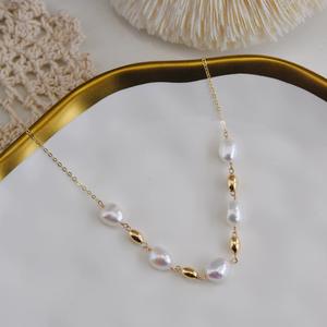 Little Golden Bean Copper & 14K <b>Gold</b> Plated Clavicle Chain Trendy Natural Freshwater Baroque <b>Pearl</b> Ins Sense Niche <b>Necklace</b> - Product Image 3