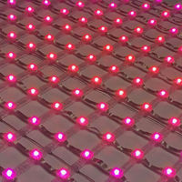 Écran vidéo LED en maille haute luminosité et couleur pour centres commerciaux, magasins de détail, éducation et affichage numérique