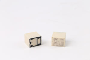 Modul Relay Daya 5V TUV untuk Rumah Pintar, Modul Esp32, Modul Rs485, Modul Perangkat Kendaraan Serangan Excavator Dc Sany, 10-30A SEH-SS-105DM - Product Image 6