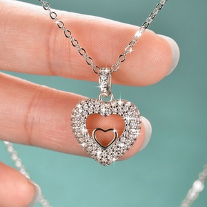 Joyería al por Mayor, Collares con Colgante de Corazón de Doble Capa, Huecos, en Forma de Corazón, de Cobre Chapado en Oro de 14k con Circonita, para Mujer - Product Image 4