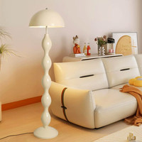 Lampe pour la décoration du salon, style nordique simple, lampe de sol rétro en forme de champignon pour le coin du canapé