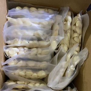 Fabrika Tedarikli %100 Taze Soyulmuş Sarımsak, Yüksek Kalite ve En İyi Fiyat, Vakumlu Paketlenmiş Soyulmuş Taze Sarımsak - Product Image 3
