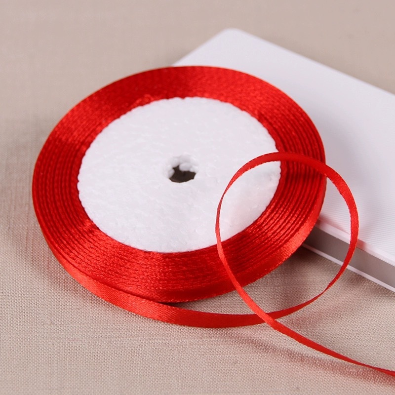 Bright Red 25 yards
