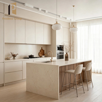 Meubles de cuisine en mélamine style moderne pour projet de construction sur mesure de toute la maison