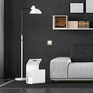 Placa de pared de aluminio dorada de 1 llave, ideal para decoraciones modernas y funcionalidad en instalaciones eléctricas. - Product Image 3