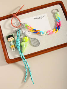 Colgante de personaje Streetwear 'Big Cap' para bolso, colgante mini colorido con diseño de zapatilla y sudadera, cordón para teléfono, accesorio de llavero urbano Hypebeast - Product Image 6