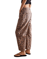 Nouveau pantalon en jean à jambe léopard en sucre brun pour femme