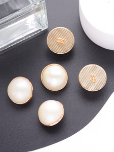 Thời trang Kẽm hợp kim kim loại Shank nút với ngọc trai bắt chước bề mặt cho quần áo - Product Image 5