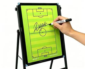 Lavagna Tattica Magnetica Autoportante per Calcio, Lavagna Strategica per Allenatori con Supporto in Metallo, Pennarelli Magnetici e Gomma - Product Image 3