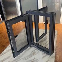 Portes et fenêtres en aluminium sur mesure pour maisons, hôtels et villas, ainsi que portes et fenêtres en verre et aluminium