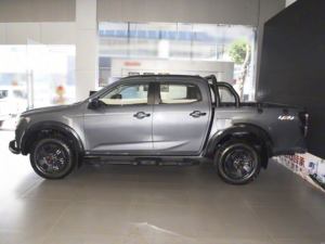 อีซูซุ <span class=keywords><strong>ดี</strong></span><span class=keywords><strong>แม็</strong></span><span class=keywords><strong>ก</strong></span>ซ์ ปี 2023 เครื่องยนต์ 1.9T เทอร์โบ <span class=keywords><strong>ดี</strong></span>เซล เกียร์ธรรมดา ขับเคลื่อน 2 ล้อ พวงมาลัยซ้าย รุ่น Smart Leader Edition รถ<span class=keywords><strong>ก</strong></span>ระบะ ล้อแม็<span class=keywords><strong>ก</strong></span> R18 ภายในสีเข้ม ด้านหลังใหม่ - Product Image 4