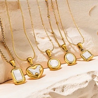 Collier pendentif en acier inoxydable plaqué or de luxe XL110, style européen et américain, pour femmes, chaînes tendance en forme de cœur, transfrontalier