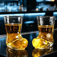 Grande tasse à bière artisanale en forme de botte, design créatif, grande capacité, en verre standard, tasse Hero, chopes à bière de blé pour bar, design minimaliste