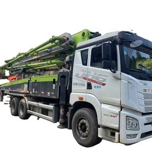 Pompes à béton montées sur camion Zoomlion 37 47m d'occasion, bon prix, à vendre - Product Image 2