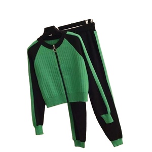 <span class=keywords><strong>Tuta</strong></span> da donna alla moda maglione lavorato a maglia calda donna autunno donna cardigan 2 pezzi Set donna <span class=keywords><strong>elegante</strong></span> <span class=keywords><strong>tuta</strong></span> da ginnastica - Product Image 1