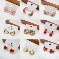 XUPING Boucles d'oreilles clous pour femmes, assortiment tendance et polyvalent, vente en gros, bijoux de mode, usine source