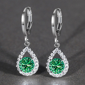 Orecchini a Goccia con Micro Pavé a Forma di Lacrima d'Angelo per Donne, Gioielli di Moda Scintillanti - Product Image 3