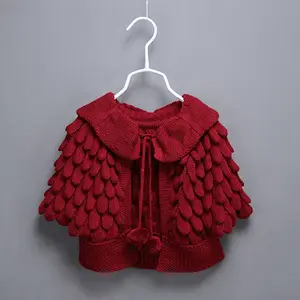 女婴工装图案风格蝙蝠袖针织披肩领红色毛衣